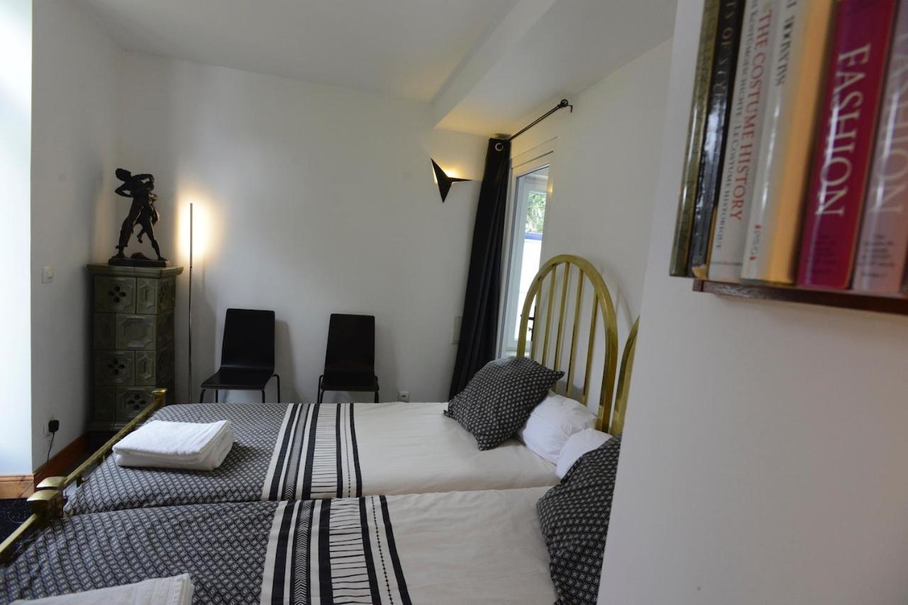 Chambres D'Hotes Vue Sur La Muraille De Sens Bagian luar foto